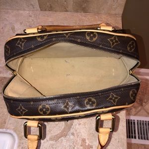 Louis Vuitton Manhattan